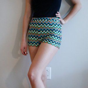 Multicolored Herringbone High-waisted Shorts
